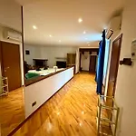 Attic Corti With Private Parking * Triest